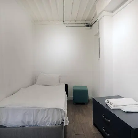 Cozy Duplex 4br 2ba For 7 People Κωνσταντινούπολη