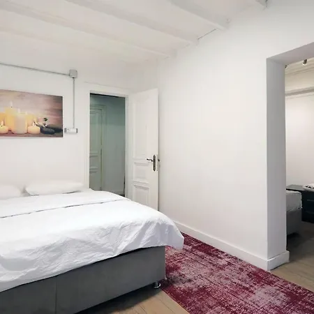 Cozy Duplex 4br 2ba For 7 People *