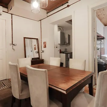 Σπίτι διακοπών Cozy Duplex 4br 2ba For 7 People Κωνσταντινούπολη