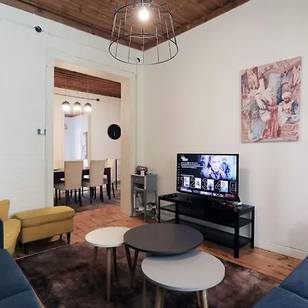 Σπίτι διακοπών Cozy Duplex 4br 2ba For 7 People *